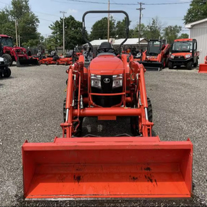 Tracteur utilitaire compact L3560 d'occasion 2023 avec chargeur frontal LA805, 37 CV, boîte de vitesses automatique et pompe – Prix avantageux - Product Image 1