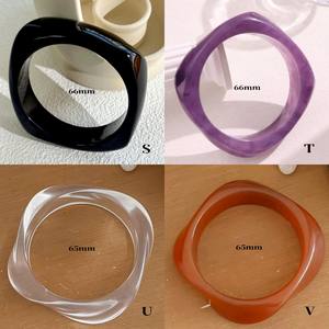 Bracelet en résine de style vintage coloré, de haute qualité, personnalisé, écologique, hautement poli, artisanal, sculpté - Product Image 5