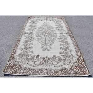 Vintage Rug, 5.5x9 ft Large Rug, <b>Brown</b> White <b>Wool</b> Rug - Product Image 1