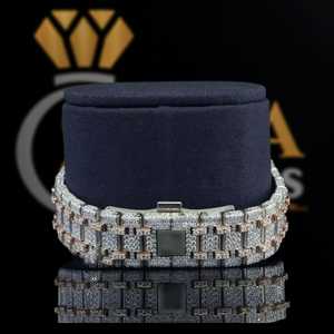 Reloj de movimiento automático de diamante VVS Moissanite totalmente helado para hombre de lujo con esfera de esqueleto azul y detalles dorados - Product Image 4