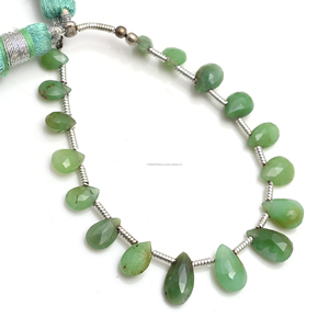 Perles de pierres précieuses en chrysoprase naturelle de meilleure qualité en forme de poire à facettes 5x3mm-9x5mm brin de pierres précieuses en cristal de 8 pouces pour la fabrication de bijoux - Product Image 1