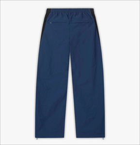 Custom Men's 2-Piece Zip-Up Polyester Nylon Windbreaker <b>Shorts</b> Set Streetwear OEM Cotton Windbreaker <b>Shorts</b> Set Manufacturers - Product Image 4