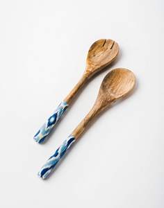NEW HAND DESIGN Set de service à salade avec poignée en résine Aussi en bois de manguier naturel d'acacia Set d'outils de cuisine disponible Made in India - Product Image 2