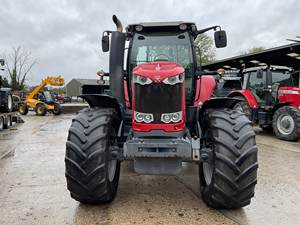 รถแทรกเตอร์มือสองคุณภาพดี Massey Ferguson 7720 4x4 Massey Ferguson MF 7720 กำลัง 200 แรงม้า MF 390 MF 385 4X4 มีสินค้าในสต็อก - Product Image 2