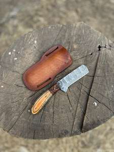 Navaja de Bolsillo de Acero de Damasco Hecha a Mano de Alta Calidad con Funda de Cuero, Regalo para Camping, Servicio OEM - Product Image 2