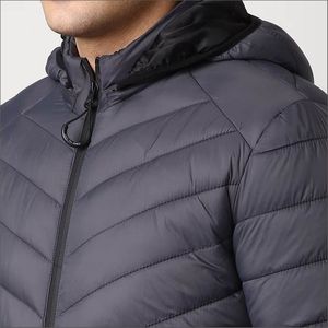Chaquetas acolchadas OEM de estilo personalizado con diseño de camuflaje para hombre, chaquetas acolchadas impermeables de poliéster para invierno con cuello levantado, lona con cremallera sólida - Product Image 2