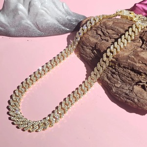 Chaîne cubaine de 12 mm sertie de zircon, bijoux hip-hop, approvisionnement direct d'usine, disponible en cadeau unisexe à prix compétitif - Product Image 3