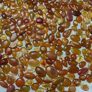 Lot en gros de pierre précieuse d'agate cabochon en cornaline verte naturelle pour l'emballage de fil et la fabrication de bijoux - Product Image 1