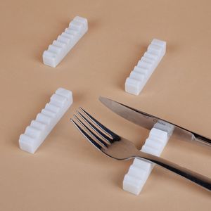 Reposacubiertos de Madera de Gran Calidad a un Precio Razonable para Comedores de Estilo Rústico que Ofrece una Textura Natural y un Soporte para Utensilios - Product Image 5