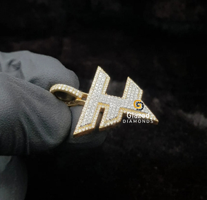Dos tonos de lujo hecho a medida Hip Hop 10Kt colgante de oro sólido tachonado con corte redondo VVs diamantes cultivados en laboratorio para Unisex - Product Image 4