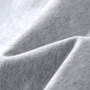 Short de sport pour hommes en polyester 100% imprimé personnalisé Short de planche à taille moyenne Pantalon court de course décontracté solide Produit des fabricants - Product Image 4