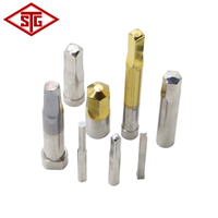 KONFU 2025 Punzón de Acero Esencial para Moldes, Modelo DIN 9861-D para Fabricación de Tornillos TW
