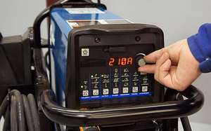 Nouvelle soudeuse TIG sans gaz Miller Dynasty 350 à vendre, sortie AC, polarité, courant/tension de soudage 110V pour acier inoxydable, cuivre - Product Image 2