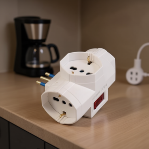 Adaptateur de prise électrique avec interrupteur 3 prises 2P+T 16A (italien et allemand) Multiprise PP2385 Blanc - Product Image 3