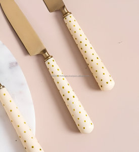 Couteaux à beurre de table en acier inoxydable de qualité supérieure avec poignée à pois (lot de 4) - Product Image 2