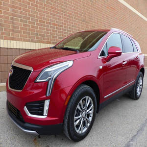 Cadillac XT5 2021 en parfait état - Product Image 1