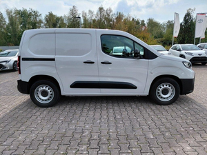 Toyota Proace City Power 2025 USADO, Motor Eléctrico de 100 kW y 136 CV, 19 1kWh, 100 km, Transmisión Automática, Volante a la Izquierda - Product Image 3