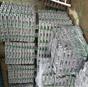 Grands lingots d'alliage d'aluminium série 7000, Al (Min) 1, Composition chimique 23, Modèle 090, Non secondaire, Stock d'usine chinoise - Product Image 2