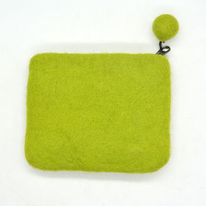 Sac à main élégant en feutre de laine fait main avec motif visage de chat brodé, fermeture éclair de haute qualité pour transporter quotidiennement les petits objets essentiels - Product Image 6