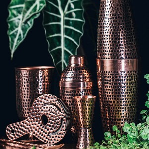 Juego de Herramientas de Bar de Cócteles de Cobre con Diseño Martillado Moderno para Fiestas, Bares Caseros, Clubes, Exhibición Decorativa y Ocasiones de Regalo - Product Image 1