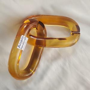 Chaîne en acrylique moderne personnalisée Accents muraux faits à la main en résine ornementale moderne suspendue pour la décoration intérieure Diwali Festival Ready - Product Image 1