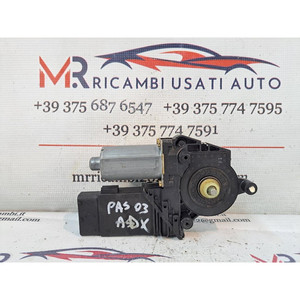 MOTEUR REGULATEUR DE VITRE AVANT DROITE VOLKSWAGEN Passat Berline 3ème Série 0130821694 AJM (00>05) - Product Image 2