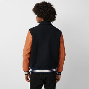 Chaqueta Universitaria de Lana Personalizada para Hombre, Cuello Alto, Estilo Deportivo Urbano de Invierno, Reversible, Calefactable, Chaqueta Universitaria para Hombre al por Mayor - Product Image 4