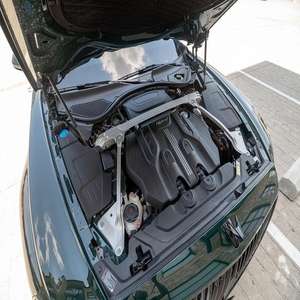 EXTREMADAMENTE LIMPIO, FLYING SPUR S HÍBRIDO 2024, VOLANTE A LA IZQUIERDA, ASIENTOS DE CUERO, TECHO SOLAR PANORÁMICO, CÁMARA TRASERA DE 360°, LISTO PARA USAR - Product Image 6