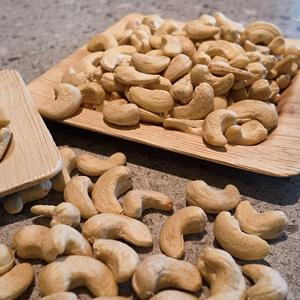 Noix de cajou du Vietnam W180, qualité supérieure, fraîche, certifiée biologique USDA / UE, pour la transformation en collations - Product Image 4