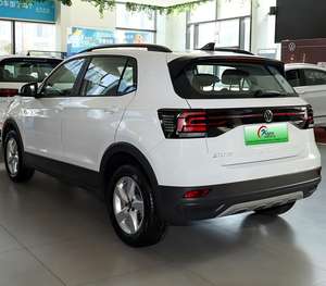 Bas <span class=keywords><strong>prix</strong></span> d'usine VW <span class=keywords><strong>Tcross</strong></span> 2023 modèle 1.5L édition de mode pas cher VW t-cross SUV nouvelle voiture voiture à essence avec toit ouvrant - Product Image 5