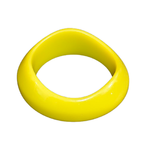 Bracelet en résine asymétrique jaune moutarde, bracelet moderne en acrylique, bracelet en résine tendance couleur unie très poli - Product Image 1