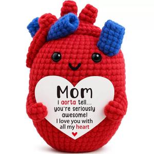 Poupée Cœur en Coton Faite au Crochet, Série Cartes Cadeaux Tissées, Cadeau Romantique et Emotionnel pour Couples, Saint-Valentin - Product Image 4
