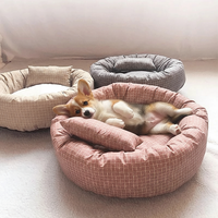 Tapis de couchage réversible et lavable pour chien, doux et moelleux, pour niche ou cage, par un fournisseur vietnamien – Idéal pour le sommeil de votre animal.