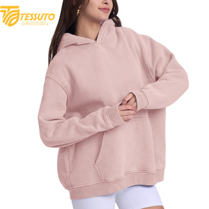 Vente en gros de sweats à capuche de haute qualité, couleur unie, avec impression de logo sur mesure, 100% coton, courts pour femmes - Product Image 4