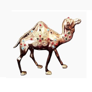 Camello de latón hecho a mano de alta calidad con grabado acabado dorado para decoración Metal artesanías árabes camello - Product Image 6