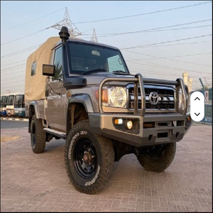 Pick-up à toit rigide avec sièges en tissu léger R18, turbo diesel, boîte manuelle, conduite à droite pour HZJ76L FWD - Product Image 3