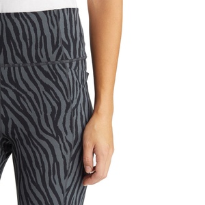 Logo personnalisé femmes taille haute Gym Fitness Leggings nouveauté été grande taille vêtements de sport - Product Image 2