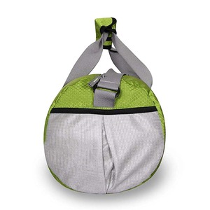 Bolsa de Deporte y Viaje Unisex con Compartimento para Zapatos, Material de Poliéster/Nailon/Lona, Cierre de Cremallera y Broche - Product Image 2