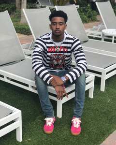 Nouveauté Vêtements décontractés en molleton à vendre Marque privée personnalisée Polaire à manches longues fabriquée au Pakistan Sweat-shirts pour hommes Service OEM - Product Image 5