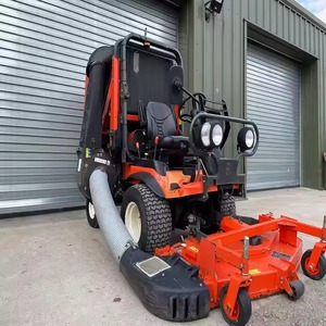 Tracteur à chenilles Kubota MX5400HST 2025, neuf, 4 roues motrices, moteur 40 CV, mini tracteur de pelouse, pompe à moteur, options multi-puissance, garantie de 2 ans - Product Image 2