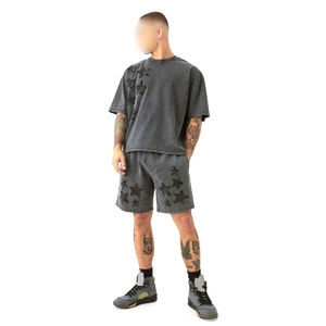 Conjunto de Camiseta y Pantalones Cortos Oversize de Mezclilla con Lavado Ácido y Apliques de Estrellas para Hombre, Estilo Urbano - Product Image 5