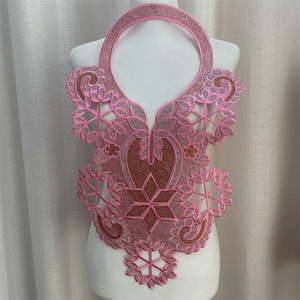 Nouvel accessoire de couture DIY tendance et de haute qualité : patch en tissu brodé ajouré avec strass thermocollants pour col - Product Image 3