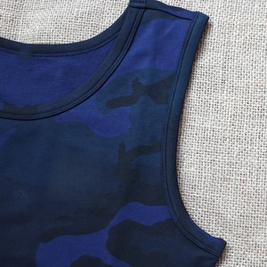 Venta al por mayor precio barato hombres gimnasio desgaste activo Fitness deportes redondo secado rápido entrenamiento tanque con sudaderas con capucha - Product Image 5