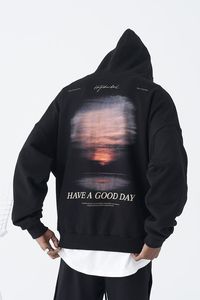 Sudaderas con Capucha de Invierno Elegantes y de Alta Calidad con Impresión Digital en Poliéster/Algodón, Bordados y Detalles con Cuentas - Product Image 5