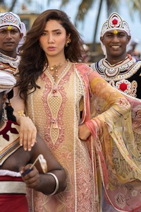 Tela de césped bordada para mujer india, traje listo para usar de 3 piezas, vestido de estilo paquistaní para niñas de QJ Impex - Product Image 4