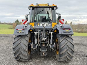 รถแทรกเตอร์ฟาร์ม JCBB Fastrac 4220 ICON รุ่นปี 2023 พร้อมชุดตัก MX U514+ กำลัง 230 แรงม้า ชิ้นส่วนหลัก ปั๊ม เกียร์ ซื้อเลย คุณภาพพรีเมียม - Product Image 6