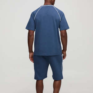 Conjunto de 2 Piezas de Camiseta Holgada con Capucha y Hombros Caídos, de Alta Calidad, con Logotipo Bordado Personalizado, Estilo Urbano, Cómodo - Product Image 5