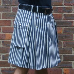 Jupe traditionnelle pour hommes, kilt de 6 yards, Legend's Crown, 100% haute qualité, couleur et taille personnalisables - Product Image 1