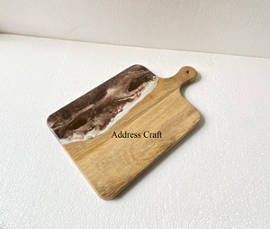 Tabla de queso de lujo, tabla de cortar de último diseño con mango de fácil agarre para utensilios de cocina, tabla de desayuno de resina de madera de diseñador - Product Image 4