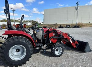 Tracteur d'occasion Case IH Farmall 35C 35HP 2024 disponible pour les acheteurs internationaux - Product Image 2